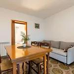Lovely House Lindi In Apartament Poreč