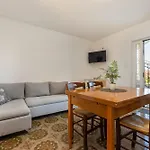 Apartament Lovely House Lindi In Poreč