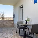 Appartement Lovely House Lindi In Poreč