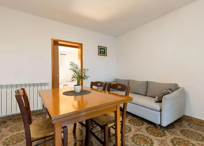 Lovely House Lindi In Διαμέρισμα Πόρετς