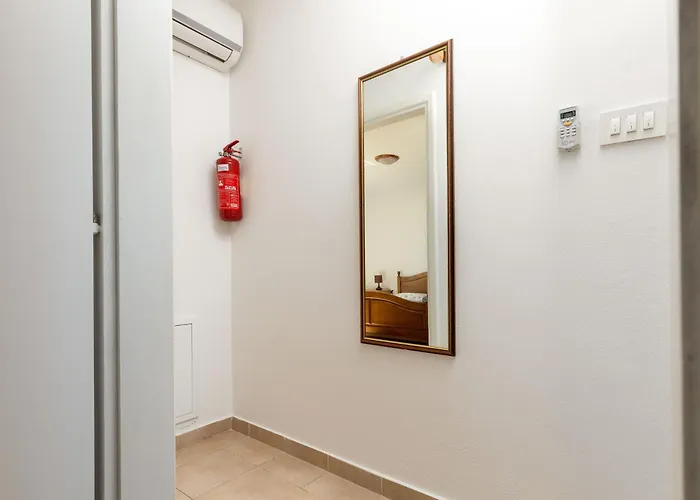 Lovely House Lindi In Διαμέρισμα Πόρετς