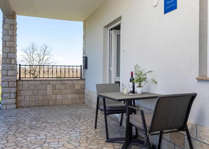 Διαμέρισμα Lovely House Lindi In Πόρετς