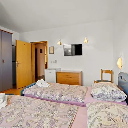 Lovely House Lindi In Daire