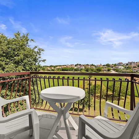 Appartamento Lovely House Lindi In Porec