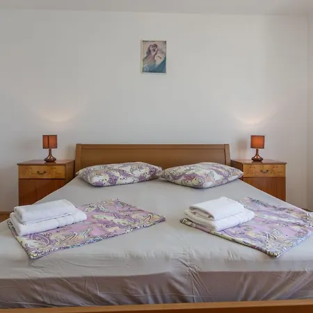 Lovely House Lindi In * 波雷奇