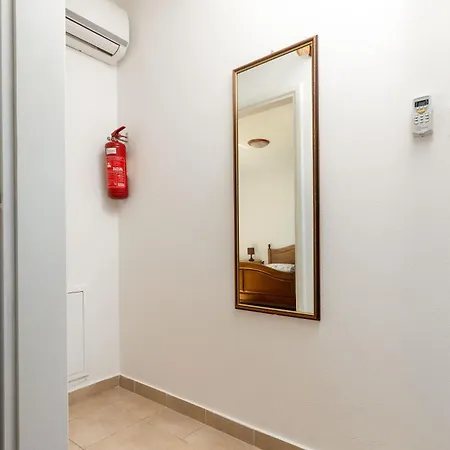 Lovely House Lindi In 公寓 波雷奇