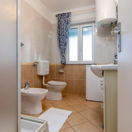 Lovely House Lindi In Apartamento