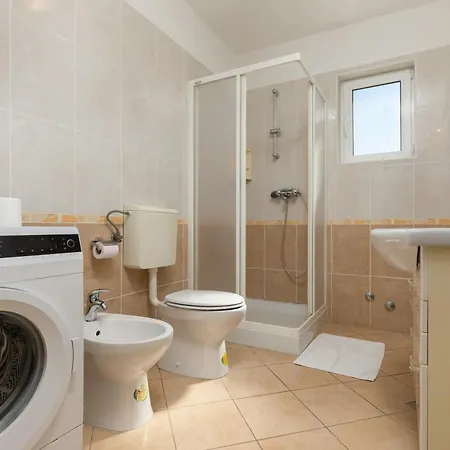 Lovely House Lindi In 公寓 *