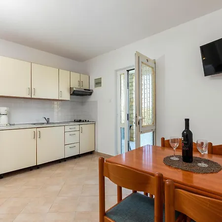 Lovely House Lindi In * 波雷奇