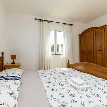 Lovely House Lindi In 公寓 波雷奇